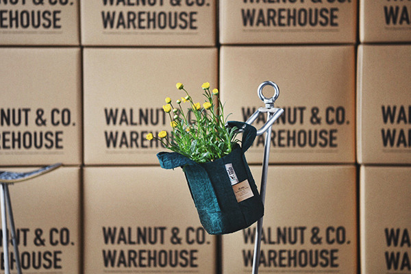 warehouse_001.jpg